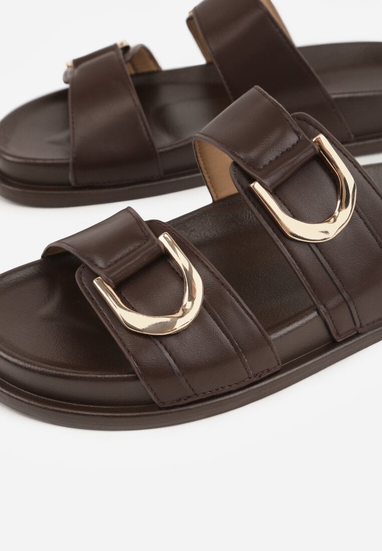 Ciemnobrązowe Klapki z Metalicznymi Klamrami Eudare
