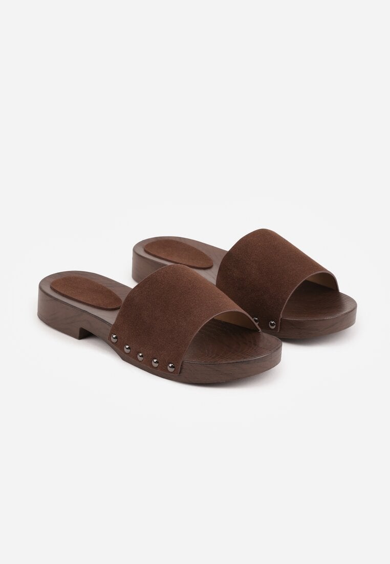 Brązowe Klapki z Nitami po Bokach Xerxathan