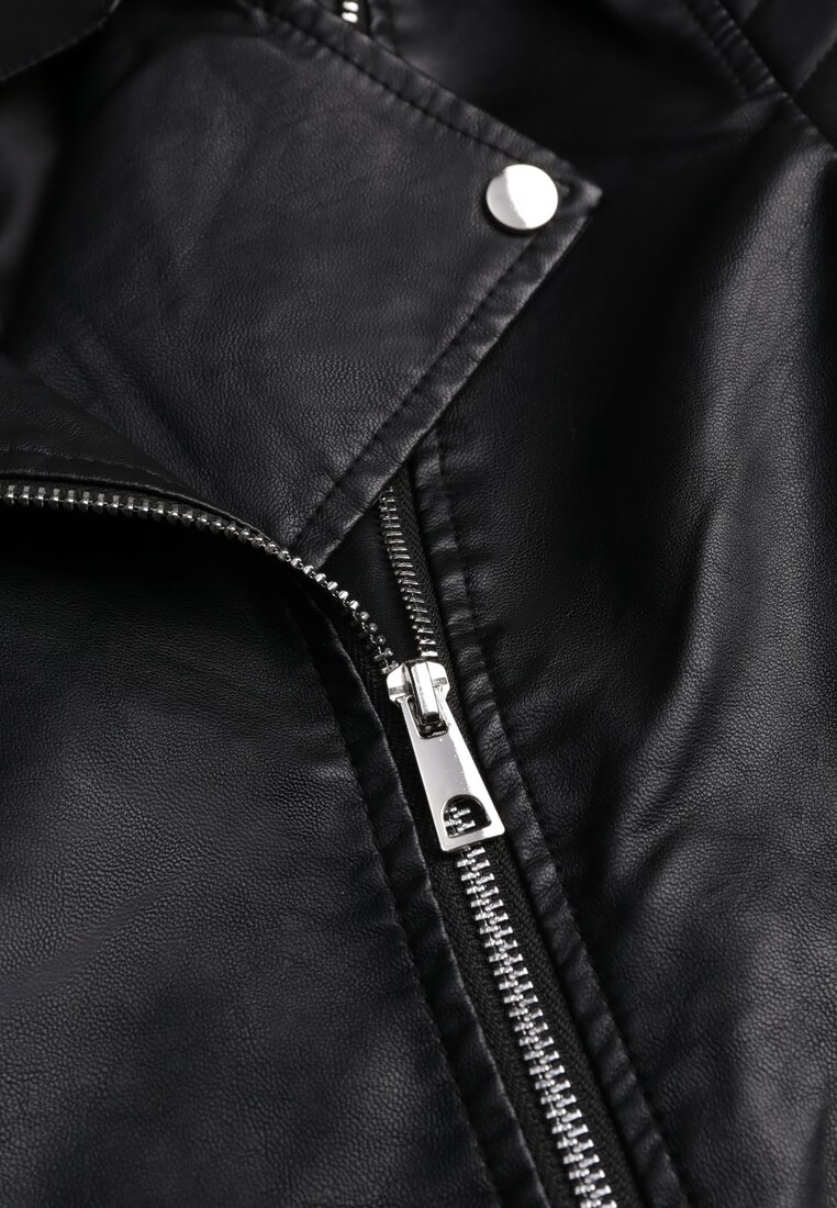 Czarna Motocyklowa Kurtka o Fasonie Ramoneski Chivi
