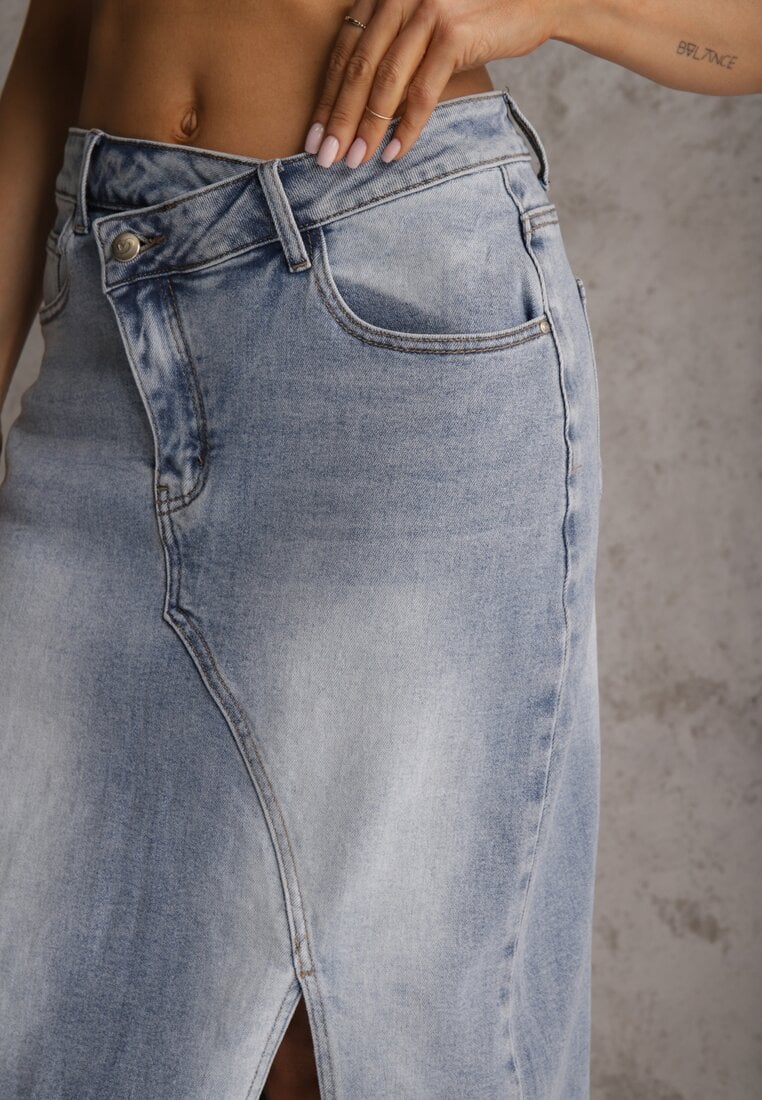 Niebieska Spódnica z Jeansu z Bawełną High Waist o Asymetrycznym Kroju Vikisla