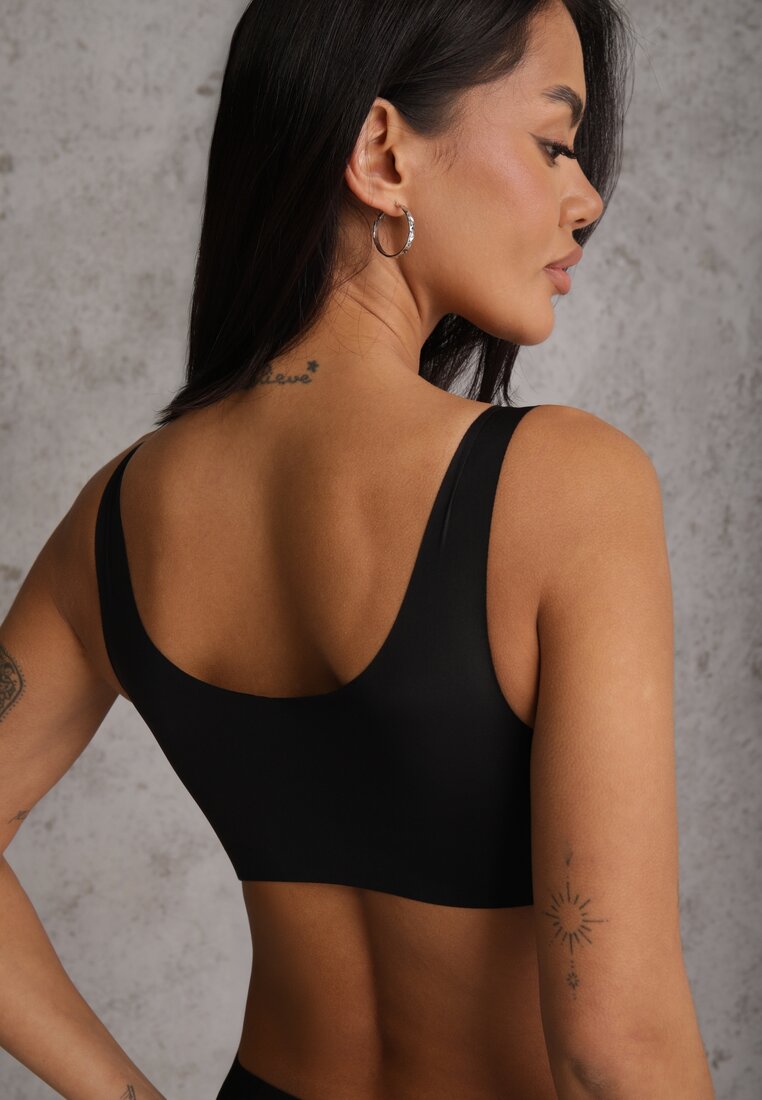 Czarny Sportowy Biustonosz z Usztywnieniem Ozdobiony Siateczkową Wstawką Edalissa