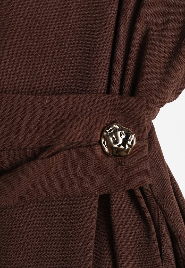 Brązowa Koszulowa Sukienka z Wiskozy z Asymetrycznym Drapowaniem i Guzikiem Hetasa