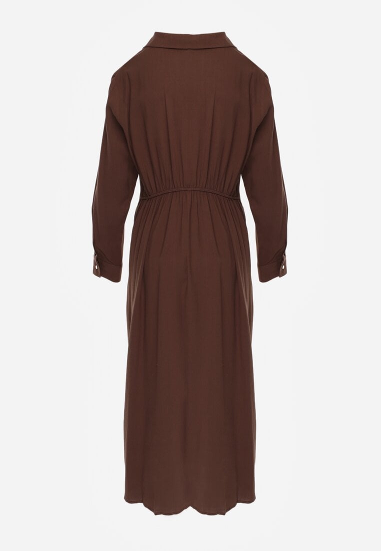 Brązowa Koszulowa Sukienka z Wiskozy z Asymetrycznym Drapowaniem i Guzikiem Hetasa