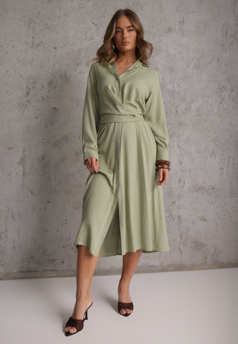 Zielona Koszulowa Sukienka z Wiskozy z Asymetrycznym Drapowaniem i Guzikiem Hetasa
