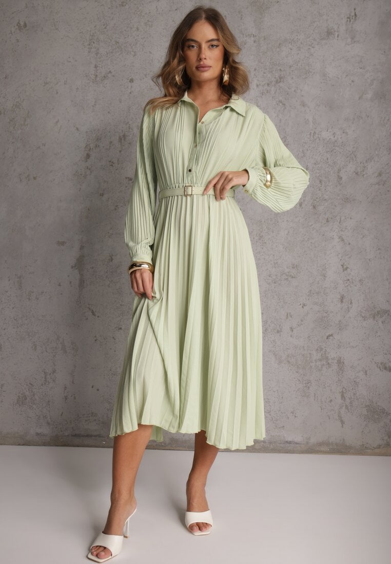 Zielona Koszulowa Sukienka z Plisowanymi Zdobieniami i Paskiem z Klamrą Efrivelle