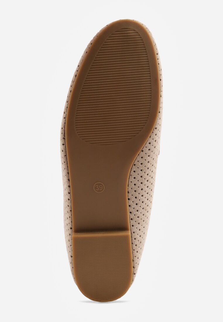 Beżowe Perforowane Mokasyny z Imitacji Zamszu Zdobione Frędzlami Vaeliane