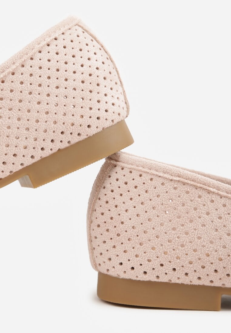 Różowe Perforowane Mokasyny z Imitacji Zamszu Zdobione Frędzlami Vaeliane