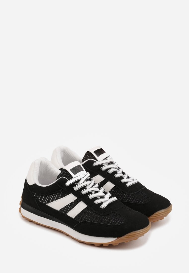 Czarne Klasyczne Sneakersy Zdobione Siateczkowymi Wstawkami Eilshoy