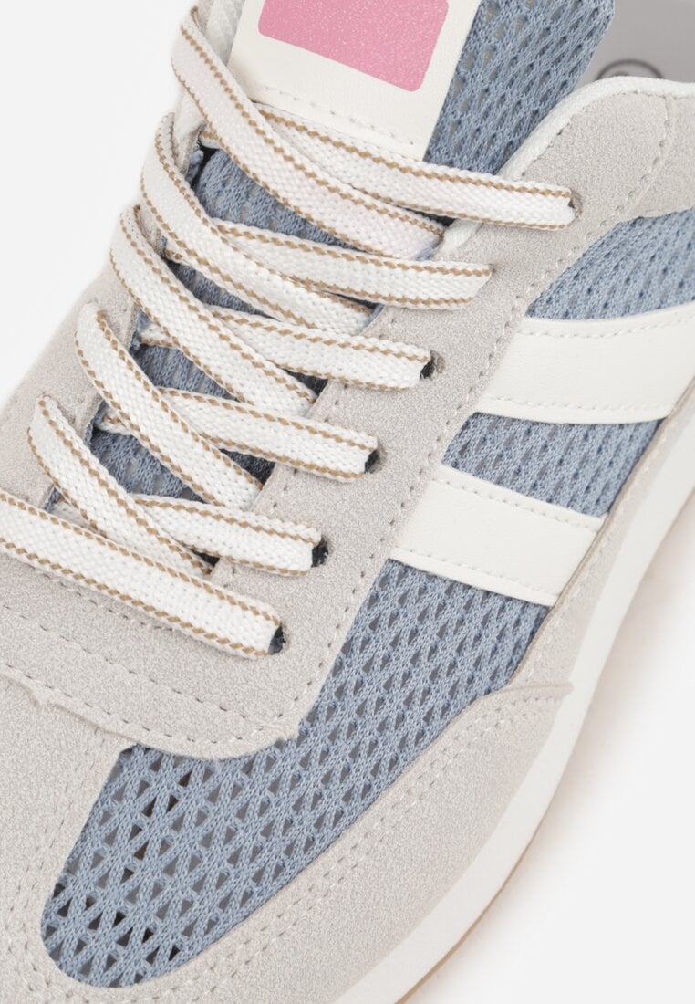 Niebieskie Klasyczne Sneakersy Zdobione Siateczkowymi Wstawkami Eilshoy