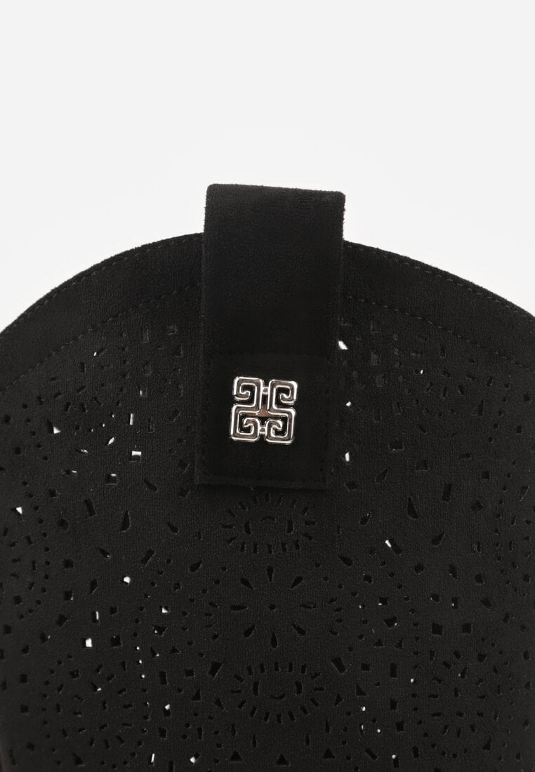 Czarne Ażurowe Botki z Geometryczną Ozdobą Naeraste