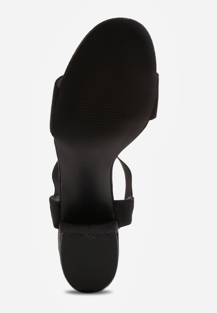 Czarne Sandały na Kwadratowym Słupku z Imitacji Zamszu Claudie