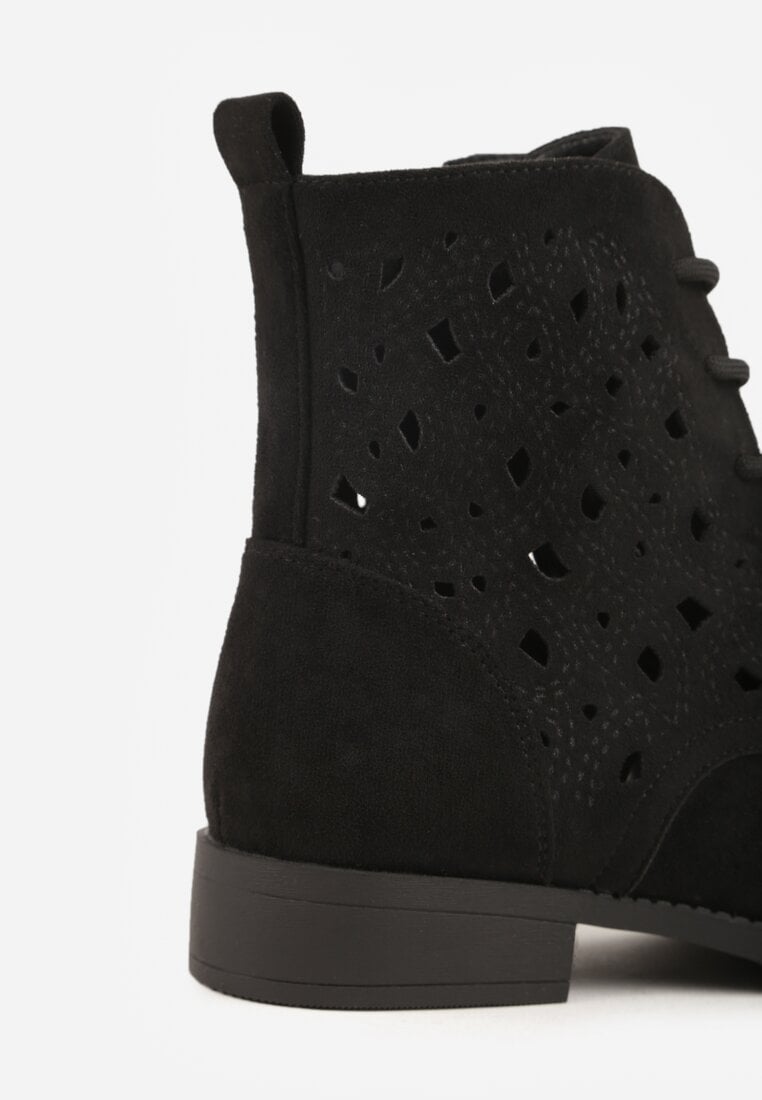 Czarne Ażurowe Botki ze Sznurowaną Cholewką Sephylia