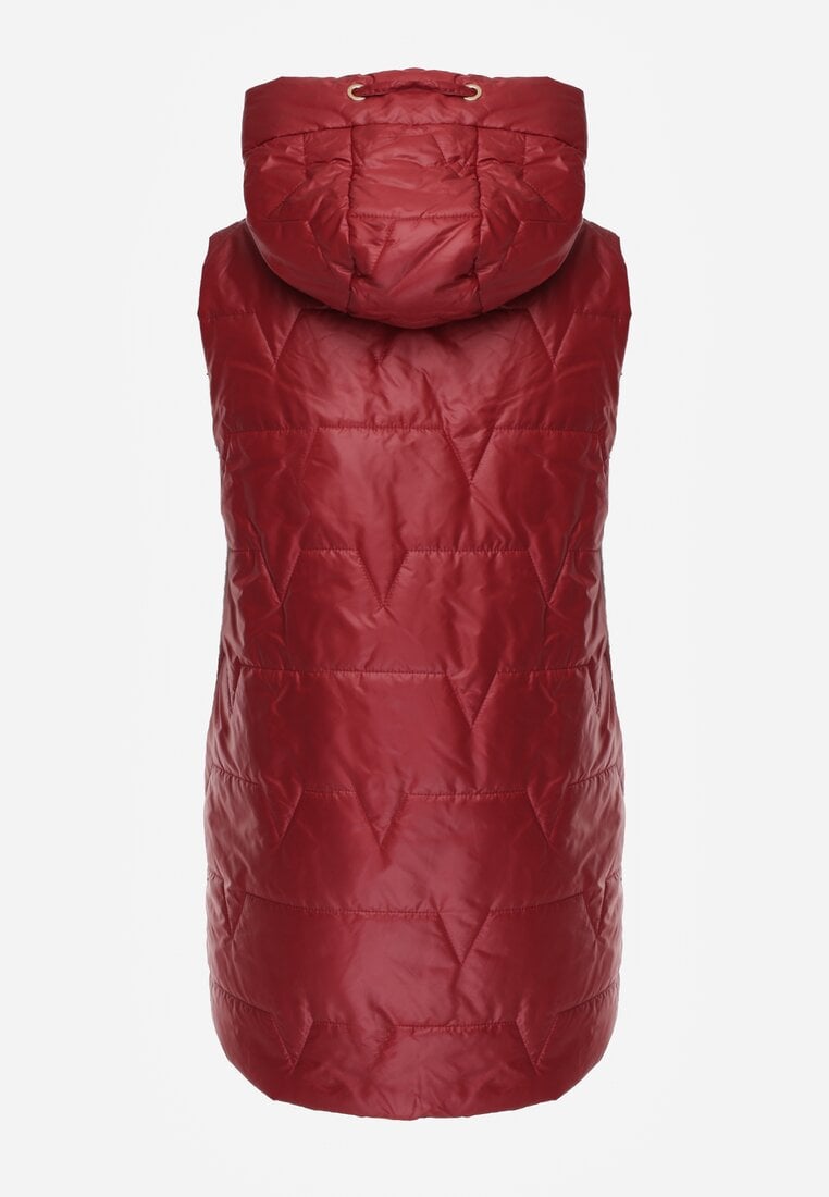 Czerwona Długa Kamizelka Pikowana z Nieodpinanym Kapturem Ozdobiona Naszywką Kasseda