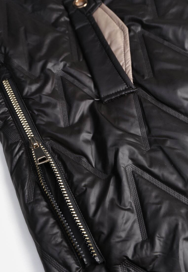 Czarna Długa Kamizelka Pikowana z Nieodpinanym Kapturem Semaea