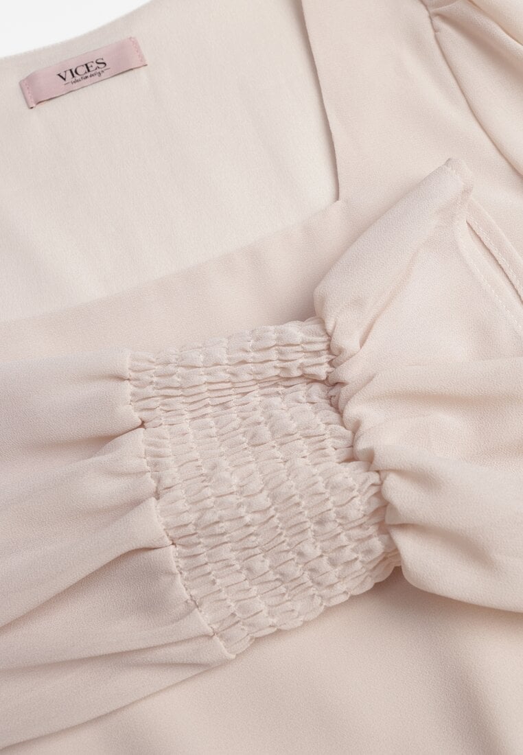 Beżowa Sukienka VICES z Półtransparentnymi Rękawami Wiązania w Talii Resmosa