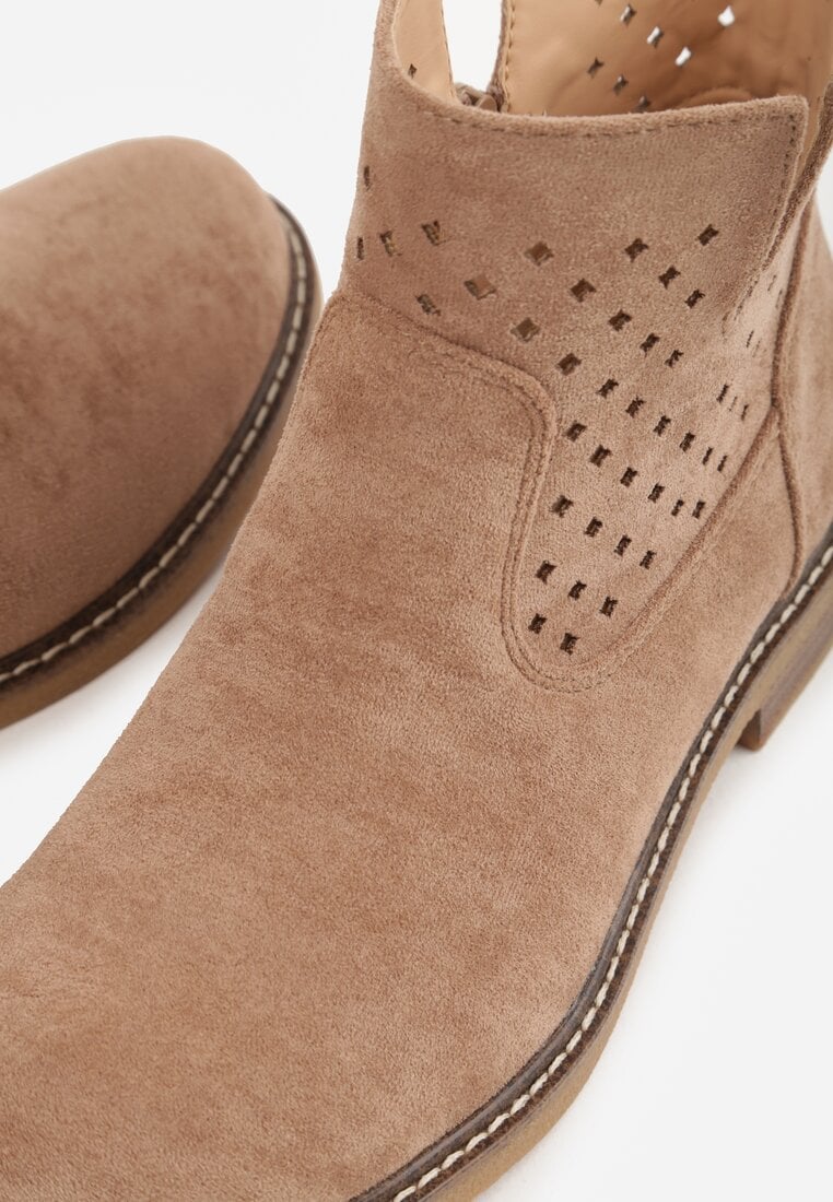 Ciemnobeżowe Ażurowe Botki na Płaskiej Podeszwie ze Skórzaną Wkładką Terilara
