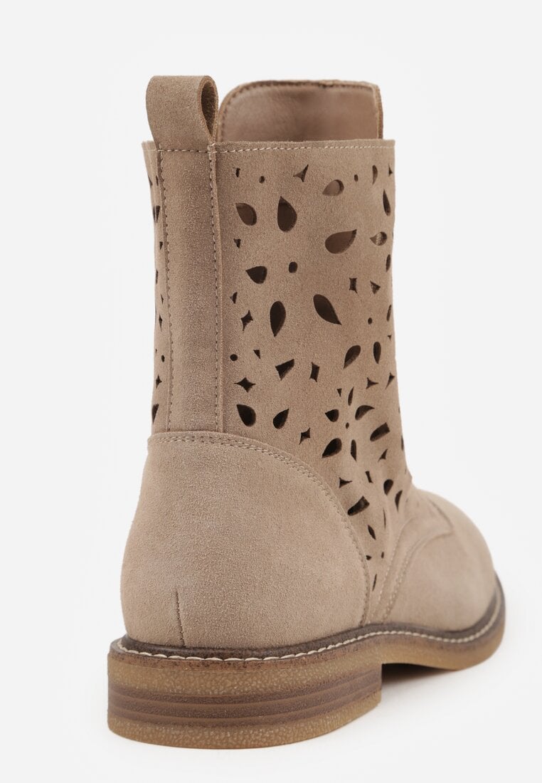 Ciemnobeżowe Skórzane Botki z Ażurowym Wzorem Kasona