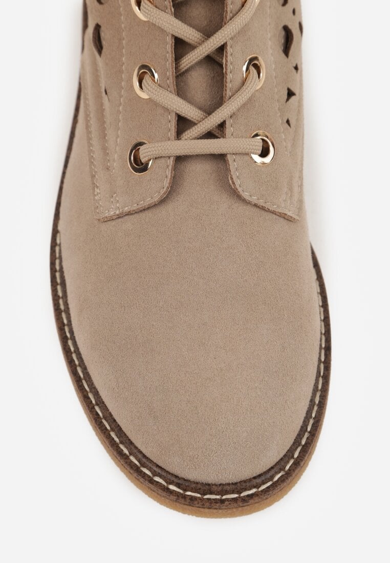 Ciemnobeżowe Skórzane Botki z Ażurowym Wzorem Kasona