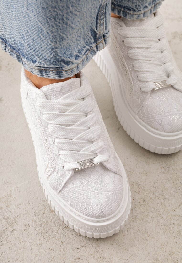 Białe Sneakersy na Platformie z Cholewką z Koronką i Brokatem Chada