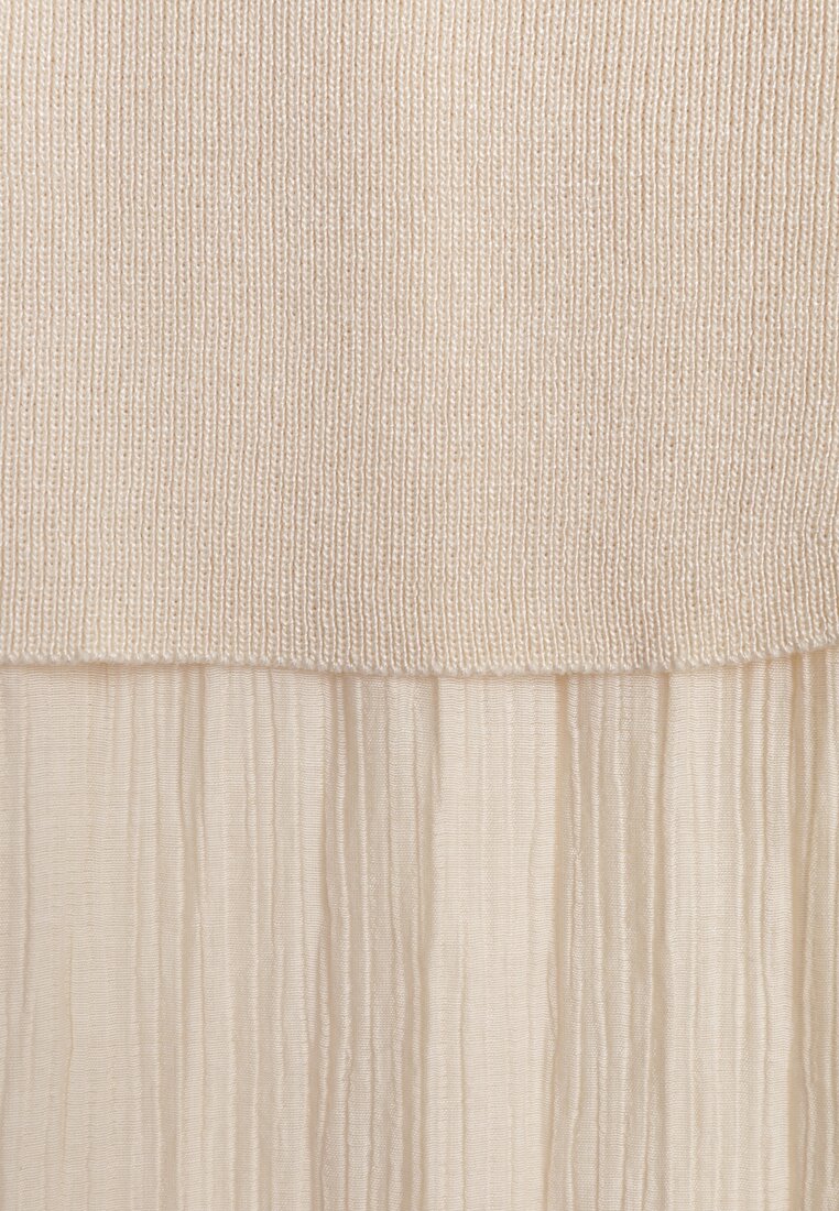 Beżowa Dzianinowa Sukienka z Wiskozą Zdobiona Podszewką i Paskiem z Klamrą Arkilia