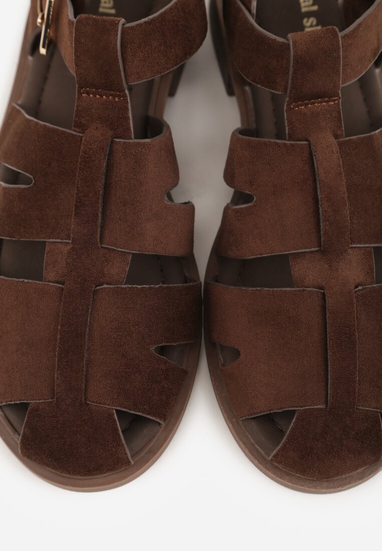 Ciemnobrązowe Sandały o Fasonie Gladiatorek z Paskiem ze Sprzączką Abma