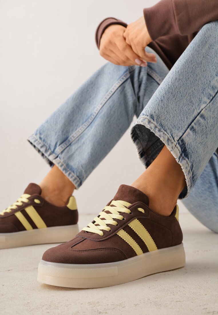 Ciemnobrązowe Sneakersy na Platformie w Stylu Tenisówek Ozdobione Paskami Ladia