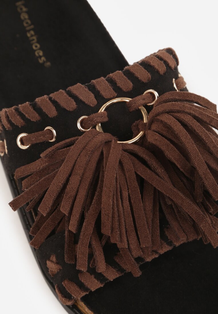 Czarne Klapki Boho z Ozdobnymi Frędzlami Samsonitta