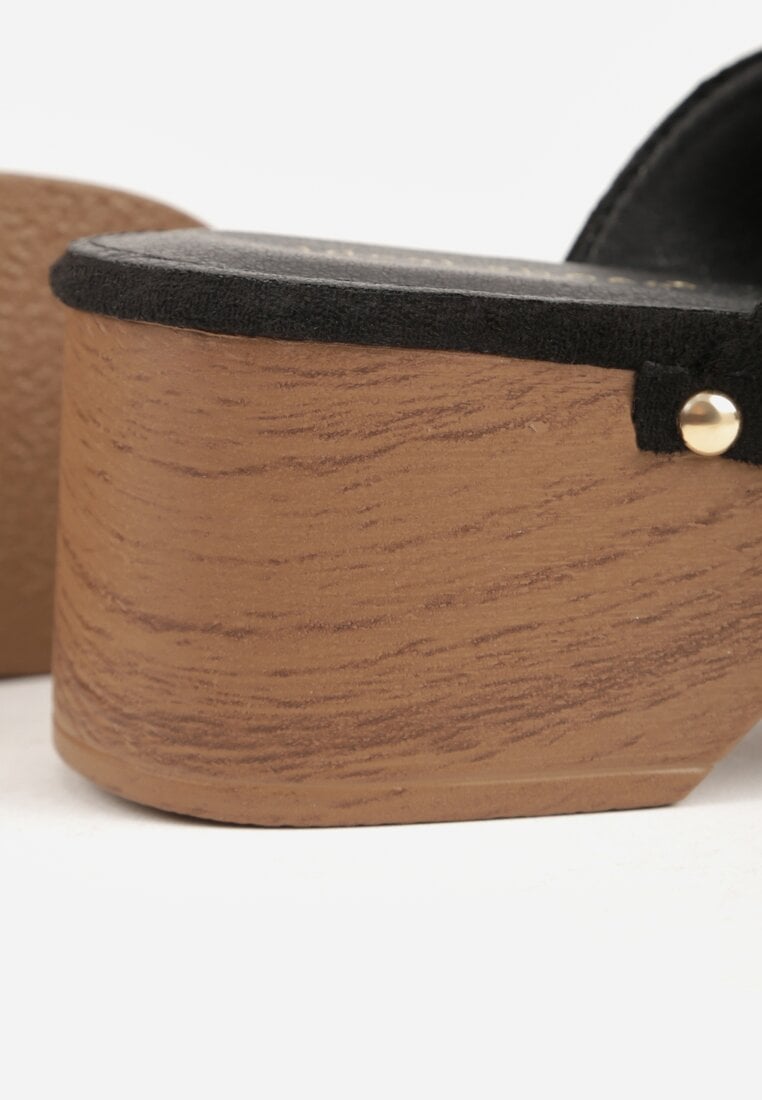 Czarne Klapki Drewniaki o Fasonie Loafersów z Ozdobnymi Nitami Sargita