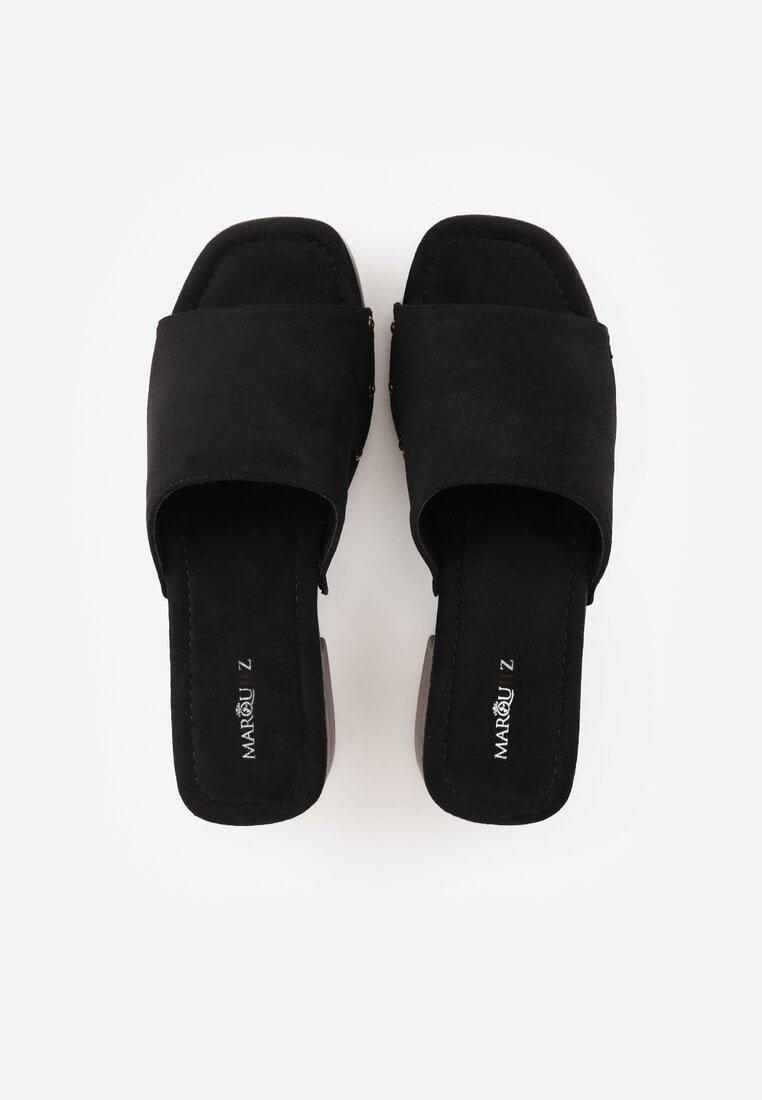 Czarne Klapki w Stylu Drewniaków z Nitami na Klockowym Obcasie Junikofa