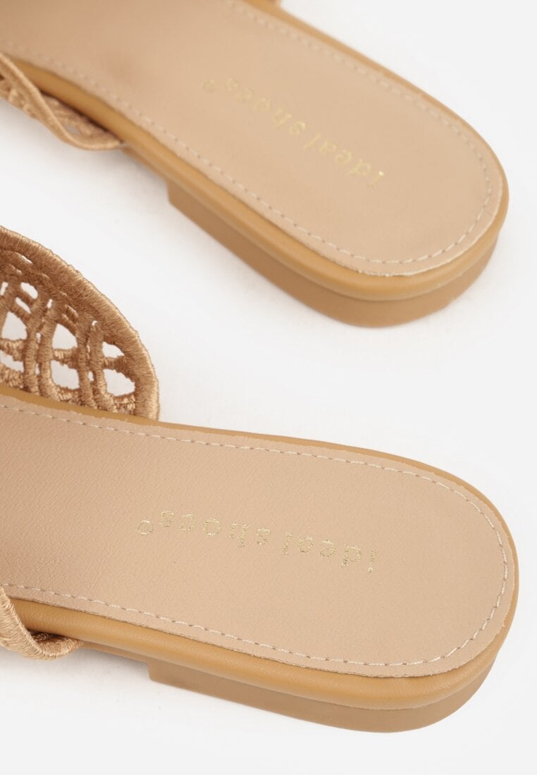 Ciemnobeżowe Ażurowe Klapki Mule z Plecioną Cholewką Raguela