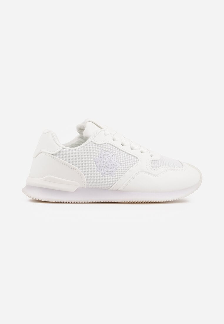 Białe Przeszywane Sneakersy w Klasycznym Stylu Zeosa