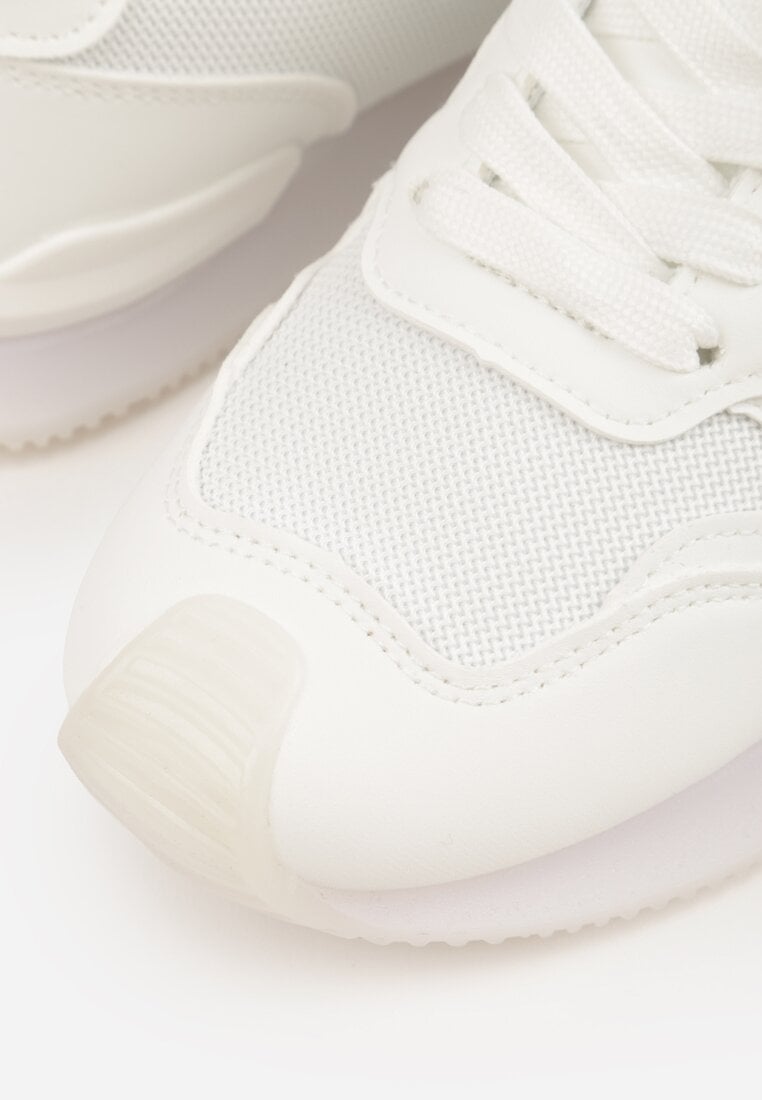 Białe Przeszywane Sneakersy w Klasycznym Stylu Zeosa