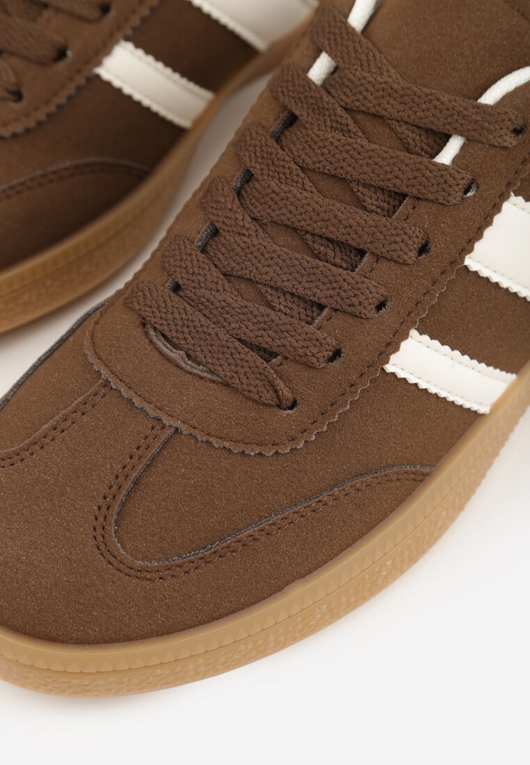 Brązowe Sneakersy Typu Tenisówki Ozdobione Paskami po Bokach Fefia
