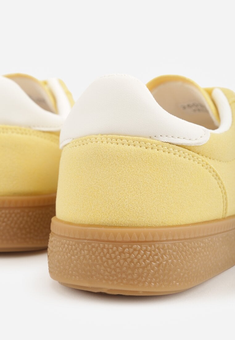 Żółte Sneakersy Typu Tenisówki Ozdobione Paskami po Bokach Fefia