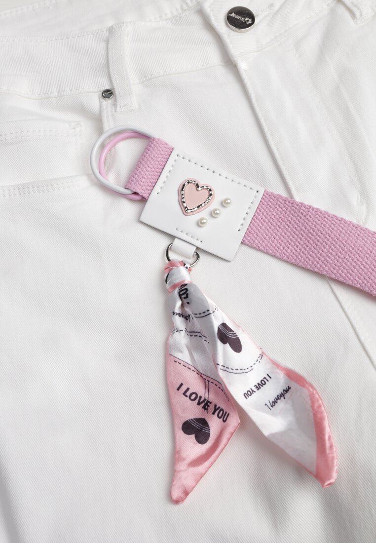 Białe Jeansy Mom Fit z Wiskozą i BawełnąOzdobione Paskiem i Chustą Hetilaine