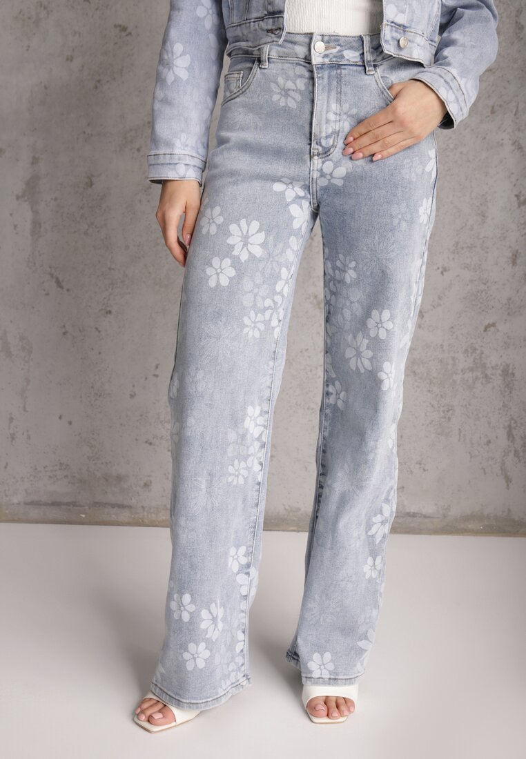 Niebieskie Szerokie Jeansy z Bawełną w Kwiaty Zinnetta