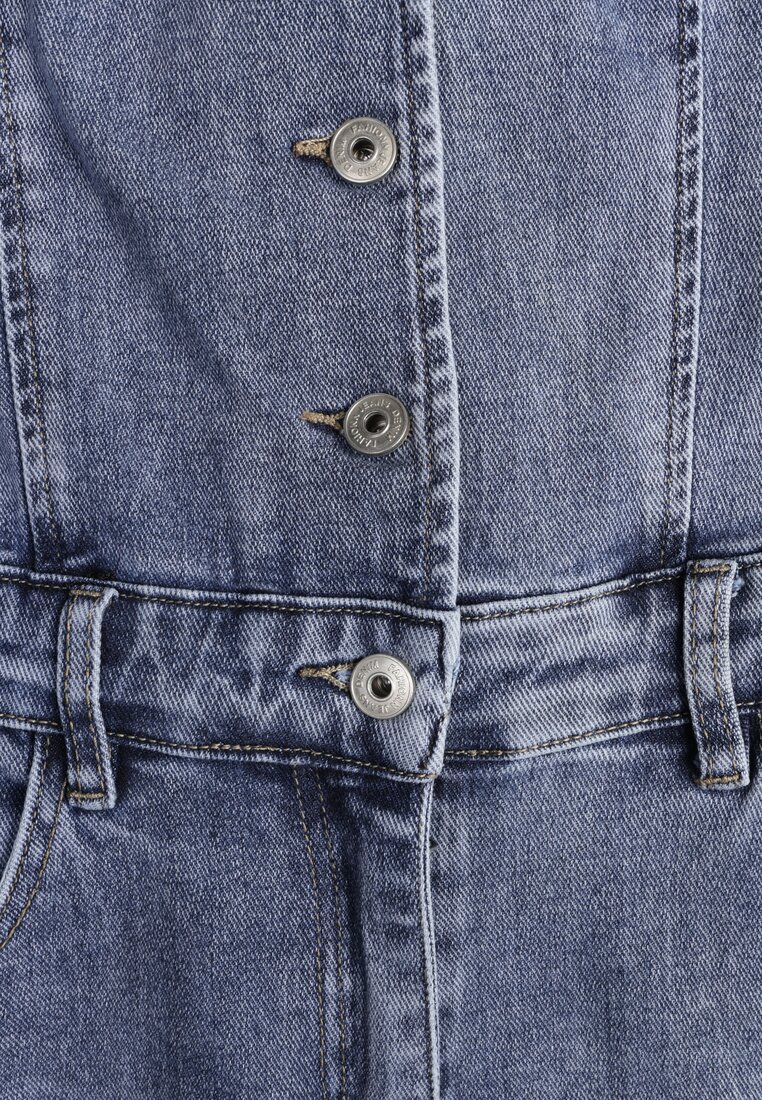 Niebieski Bawełniany Kombinezon Jeansowy z Dekoltem Halter i Kołnierzykiem Edaviann