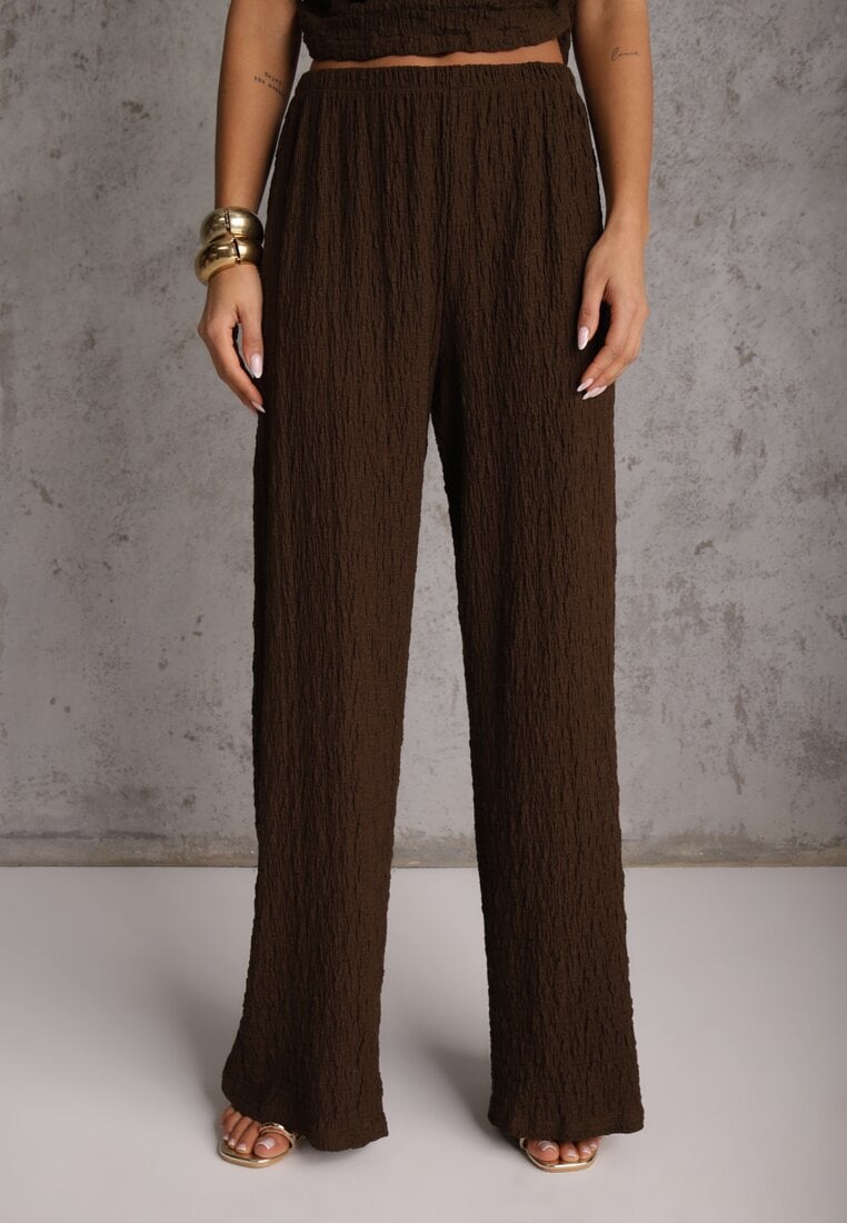 Brązowy Komplet Spodnie Wide Leg i Top ze Stójką i Drapowaniem w Talii Meridone