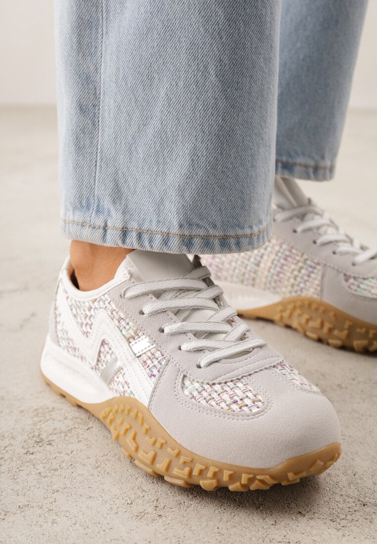 Szare Sneakersy z Futurystyczną Tłoczoną Podeszwą i Geometrycznym Wzorem Emalorine