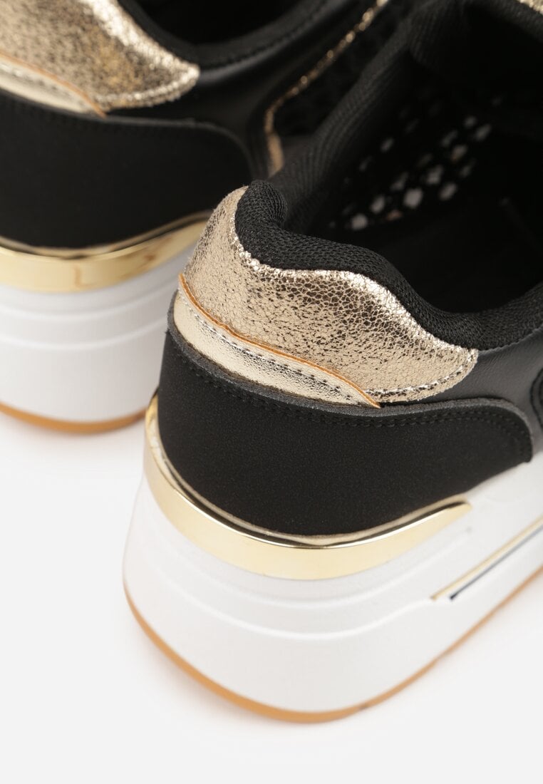 Czarne Sneakersy na Platformie Ozdobione Metalicznymi Wstawkami i Siateczką Zitina