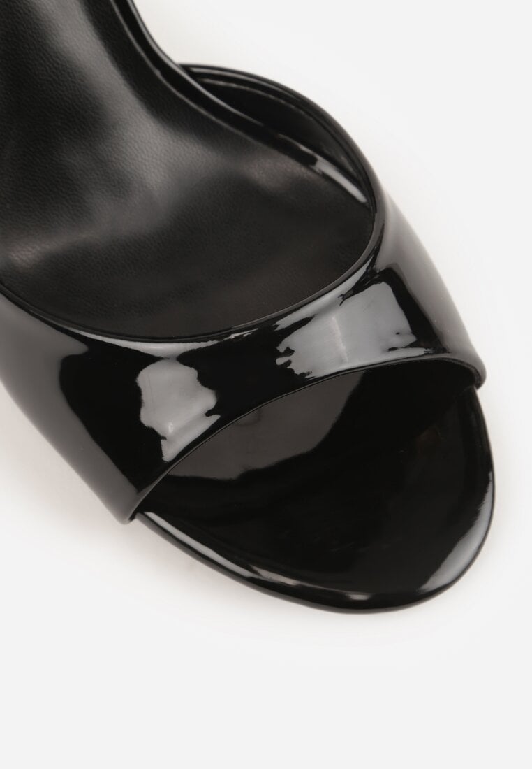 Czarne Eleganckie Sandały na Szpilce z Paskiem z Klamerką Berose