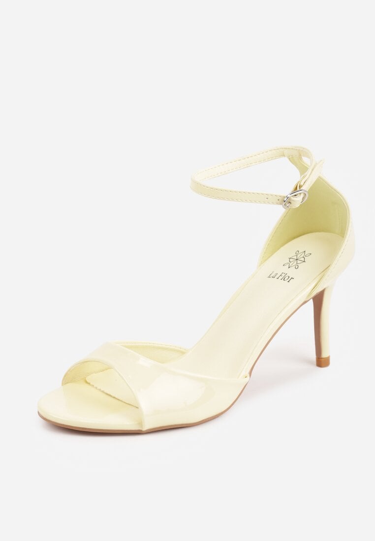 Żółte Eleganckie Sandały na Szpilce z Paskiem z Klamerką Berose
