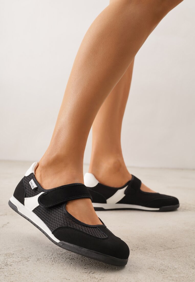 Czarne Tenisówki Typu Sneakeriny Ozdobione Napisem Emirinne