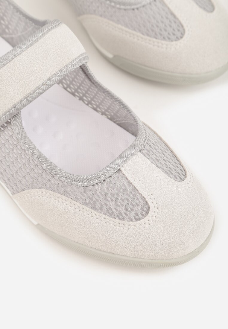 Szare Tenisówki Typu Sneakeriny Ozdobione Napisem Emirinne