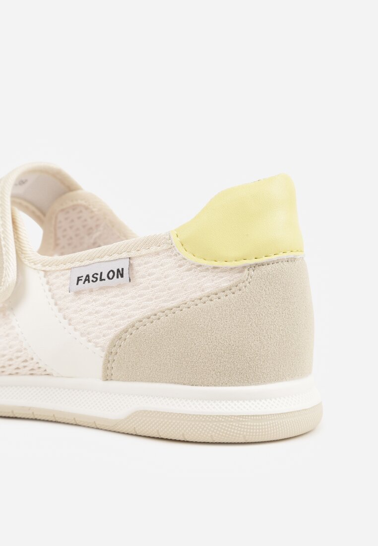 Beżowe Tenisówki Typu Sneakeriny Ozdobione Napisem Emirinne