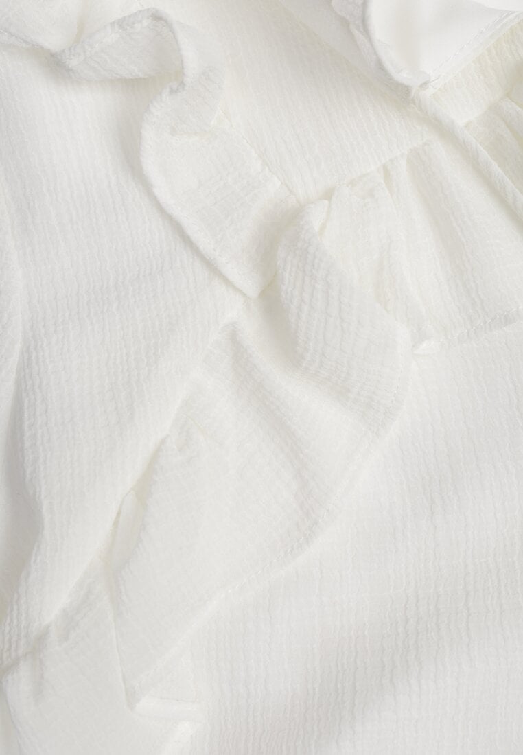 Biała Bluzka w Stylu Coquette z Falbankami i Wiązaniem przy Szyi Seathrina