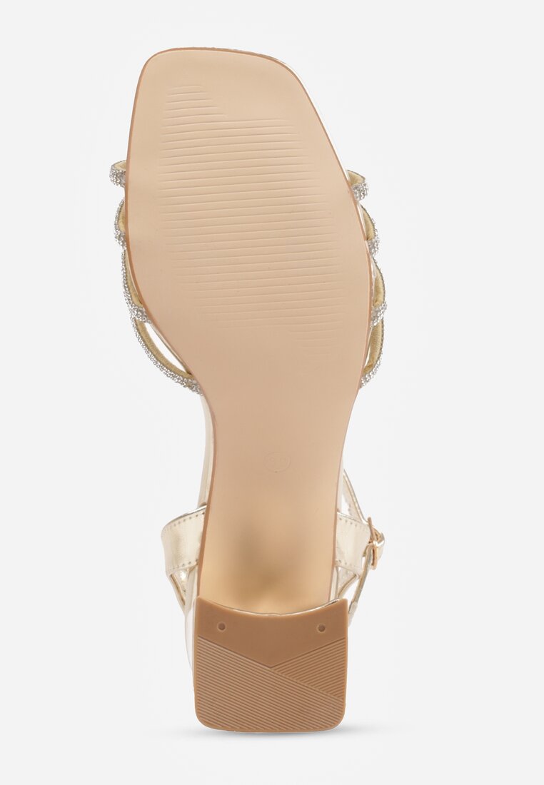 Złote Sandały Ozdobione Paskami z Cyrkoniami i Kwadratowym Obcasie Zitalia