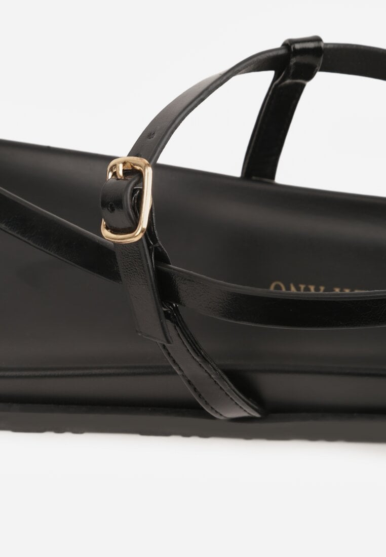 Czarne Sandały Japonki na Palec na Platformie z Metaliczną Ozdobą Rinevia