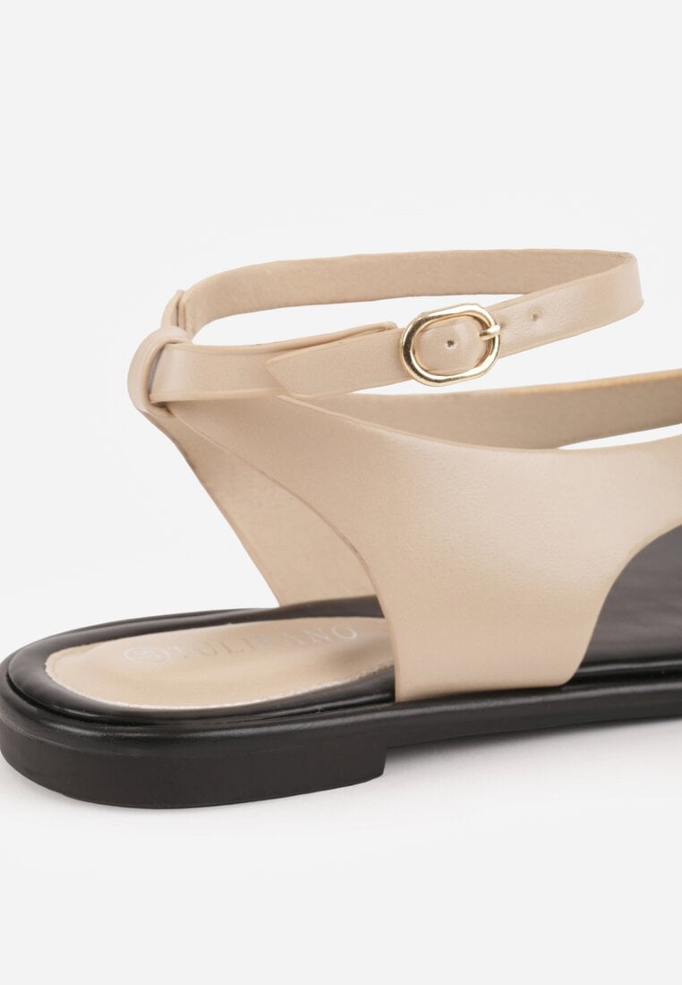 Beżowe Sandały Japonki z Metaliczną Ozdobą Vikisima