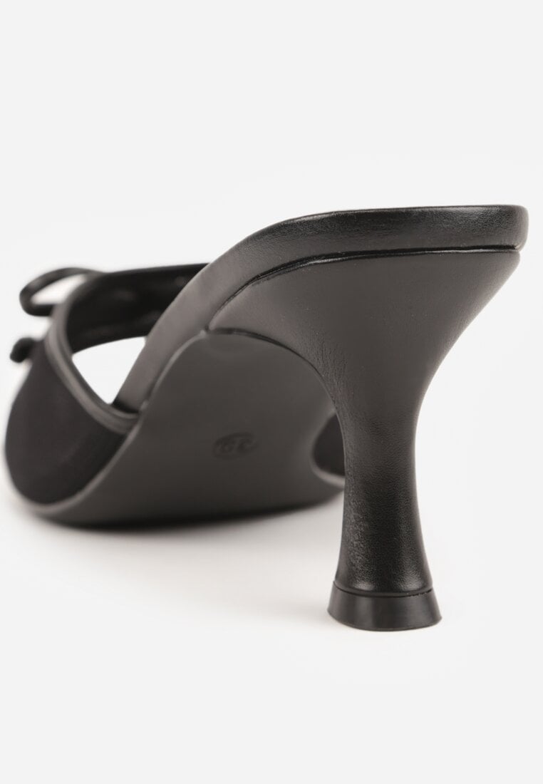 Czarne Klapki na Szpilce z Siateczkową Cholewką i Kokardą Brefia